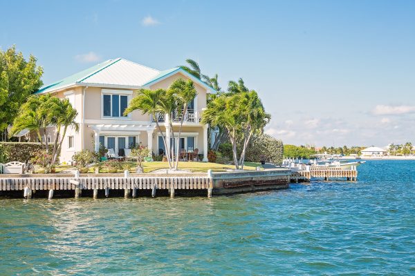 retire in cayman islands